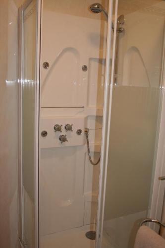 Hostellerie Lou Pahou Ронс Удобства снимка