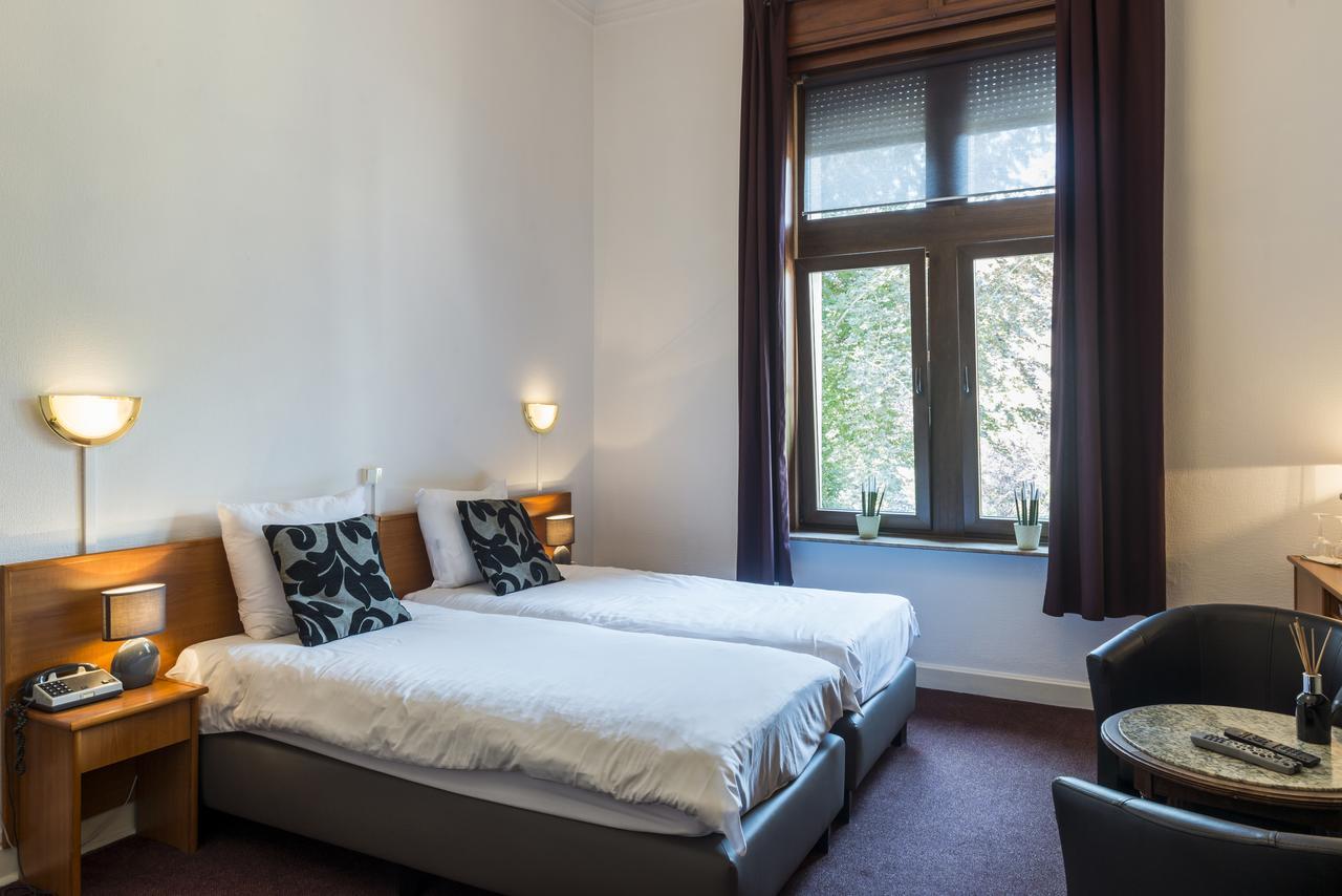 Hostellerie Lou Pahou Ронс Екстериор снимка
