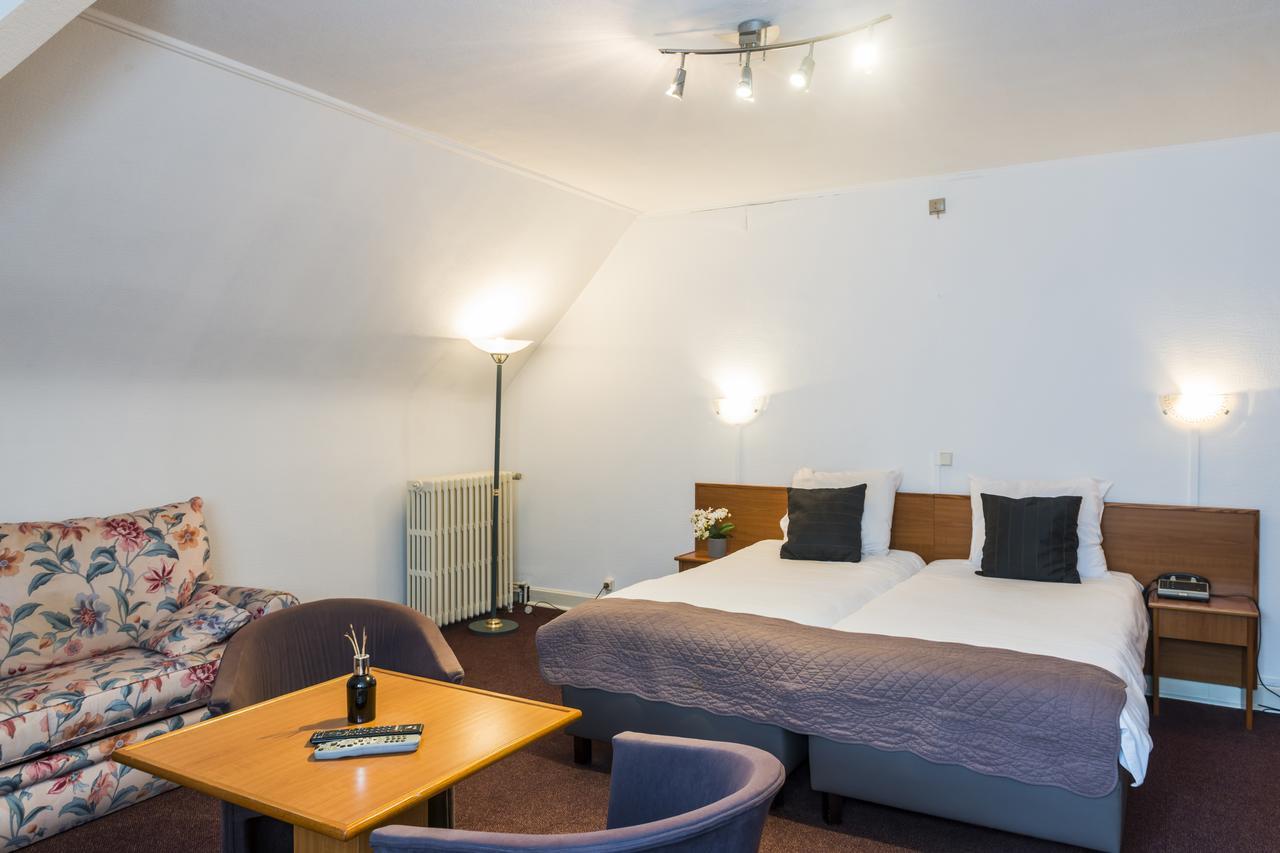 Hostellerie Lou Pahou Ронс Екстериор снимка